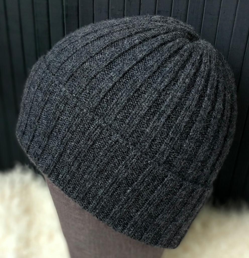 Шапка мужская из 100% кашемира