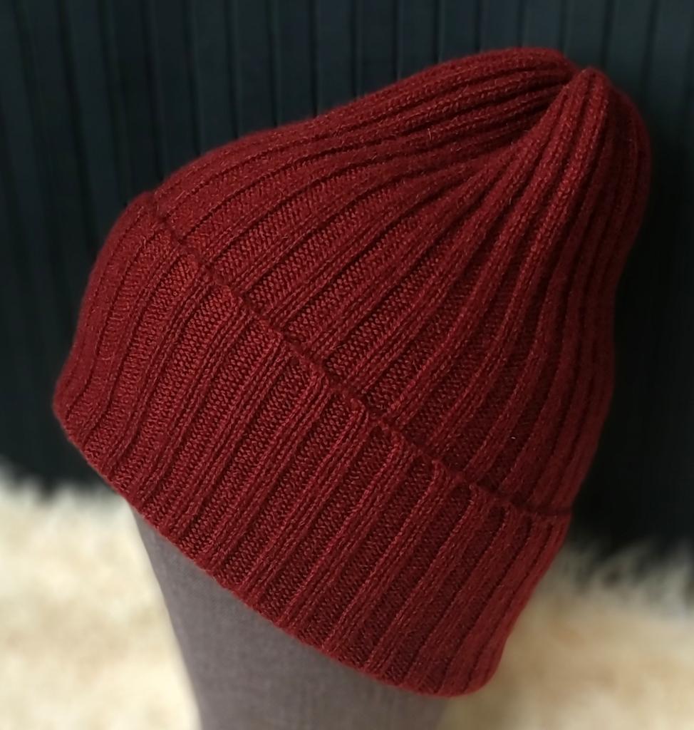 Шапка женская из кашемира Бордо-коричневый