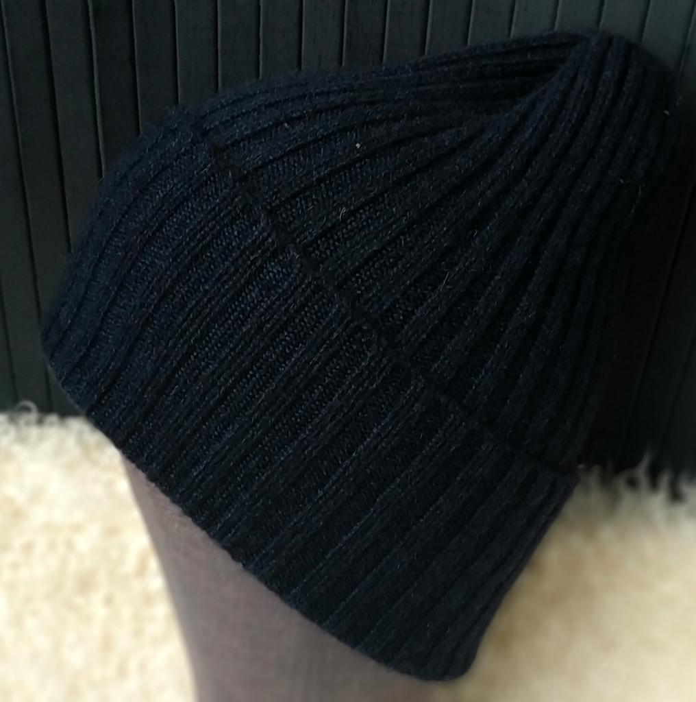 Шапка женская из кашемира Темно-синий