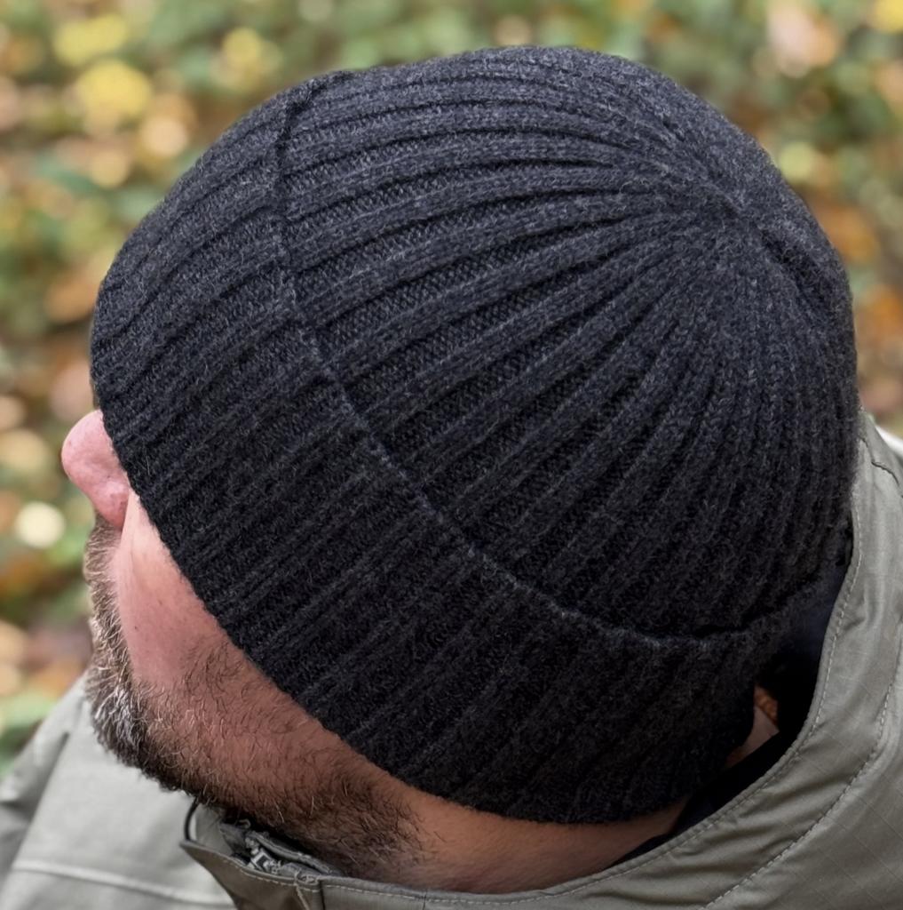 Шапка мужская из 100% кашемира