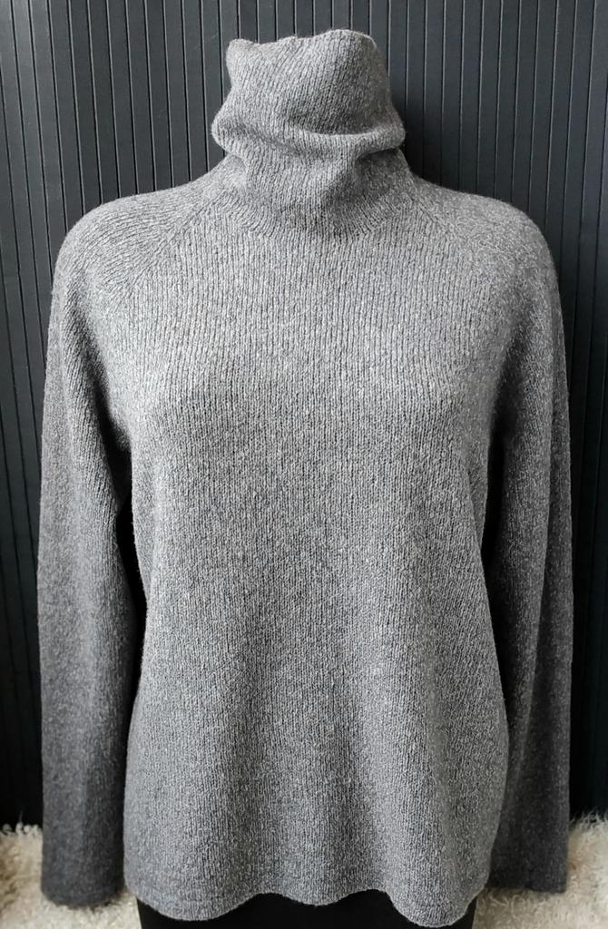 Свитер из кашемира и шерсти Серый