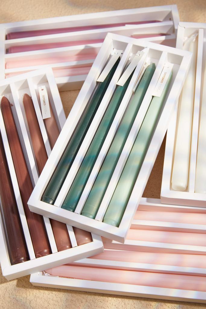 Набор конических свечей с ароматом