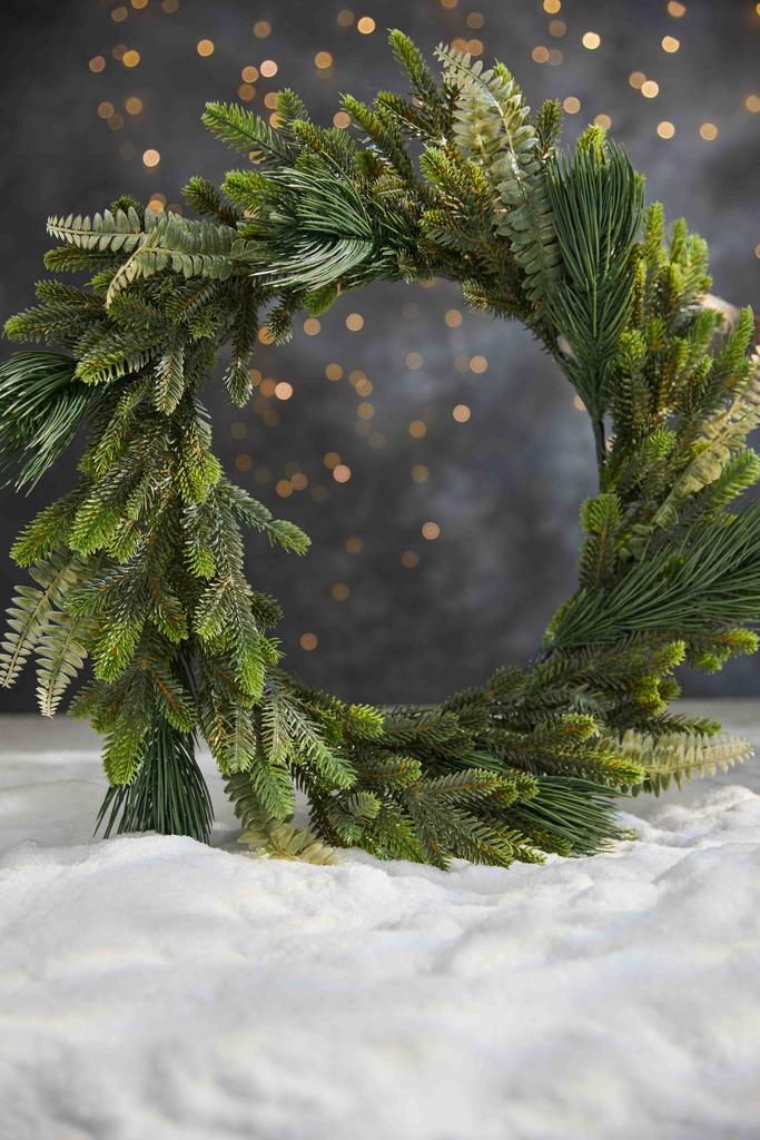 Новогодний венок - с папоротником
