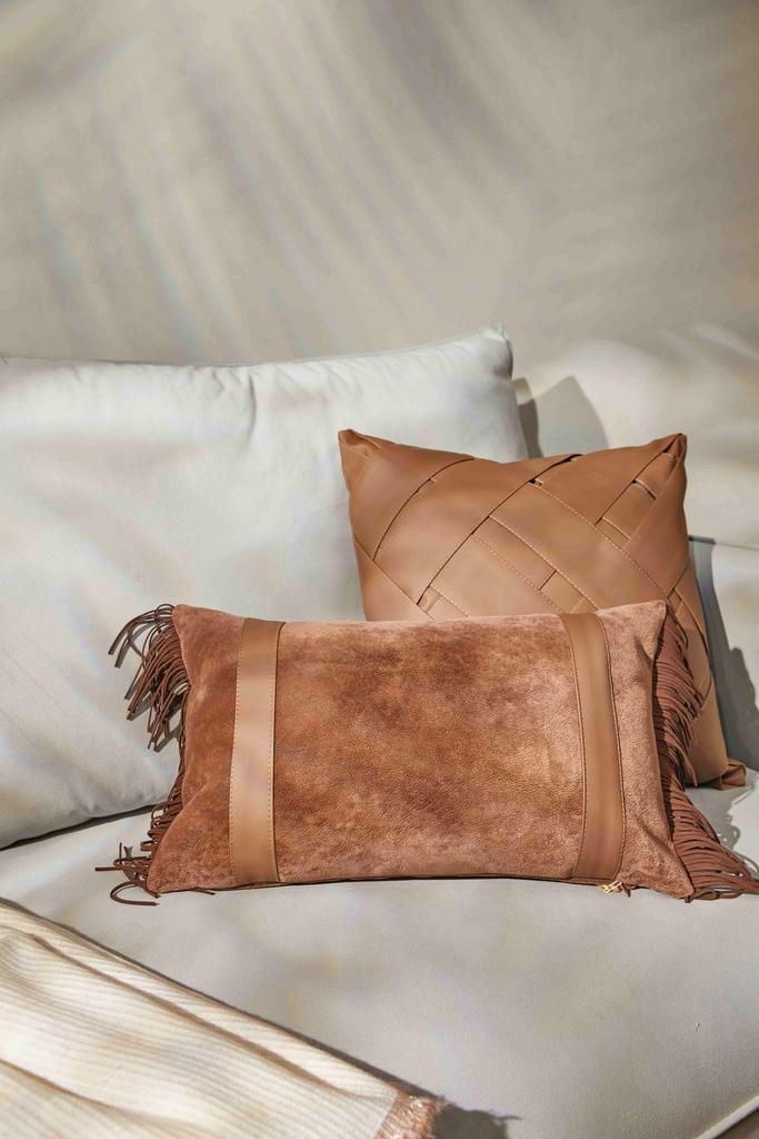 Декоративная подушка "Хорс" 30х50