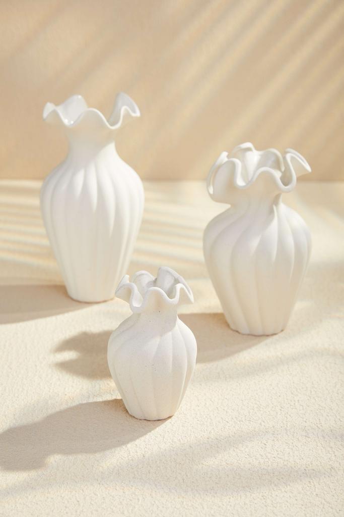 Ваза Гамарджоба