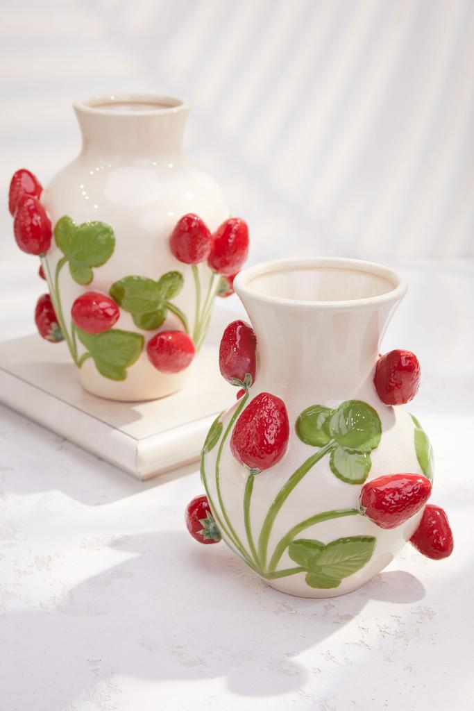 Ваза Ягодный мотив