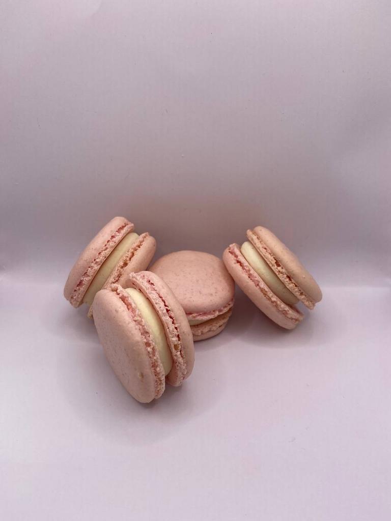 Козий сыр- Земляника