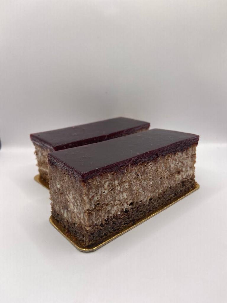 Пирожное Черемуховое