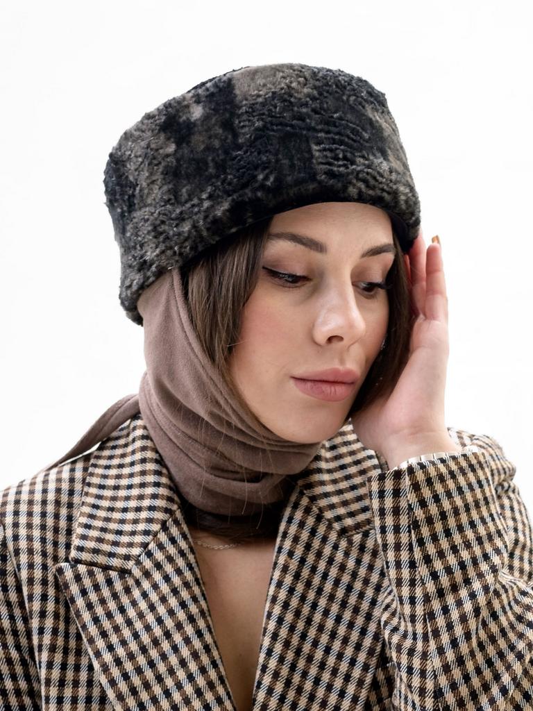 Т26-18 Таблетка каракуль с платком