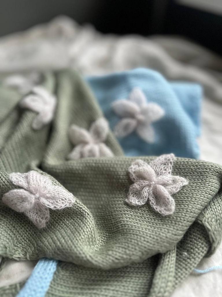 Декоротивный цветочек