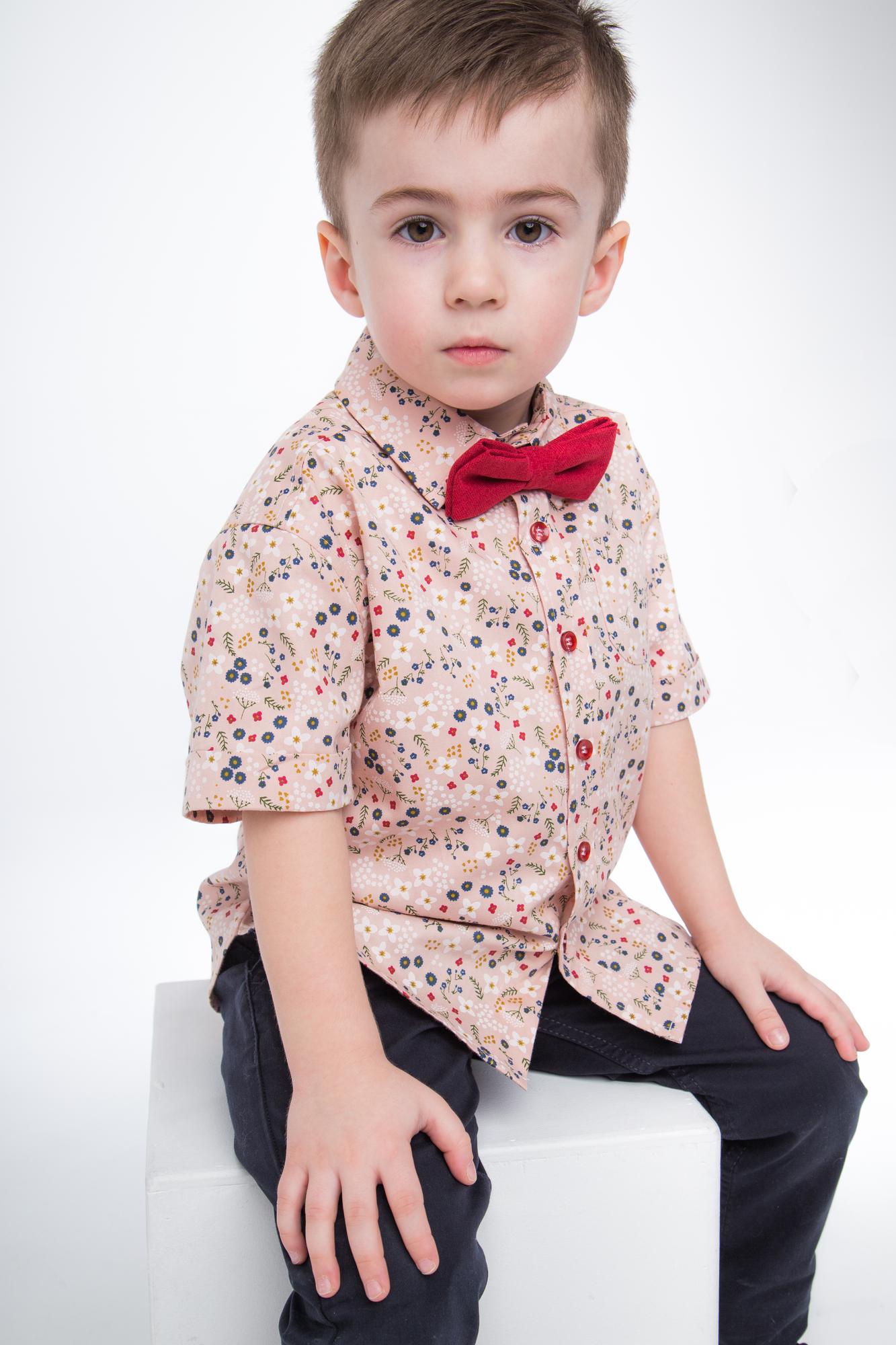 Рубашка "Цветы на розовом" с коротким рукавом