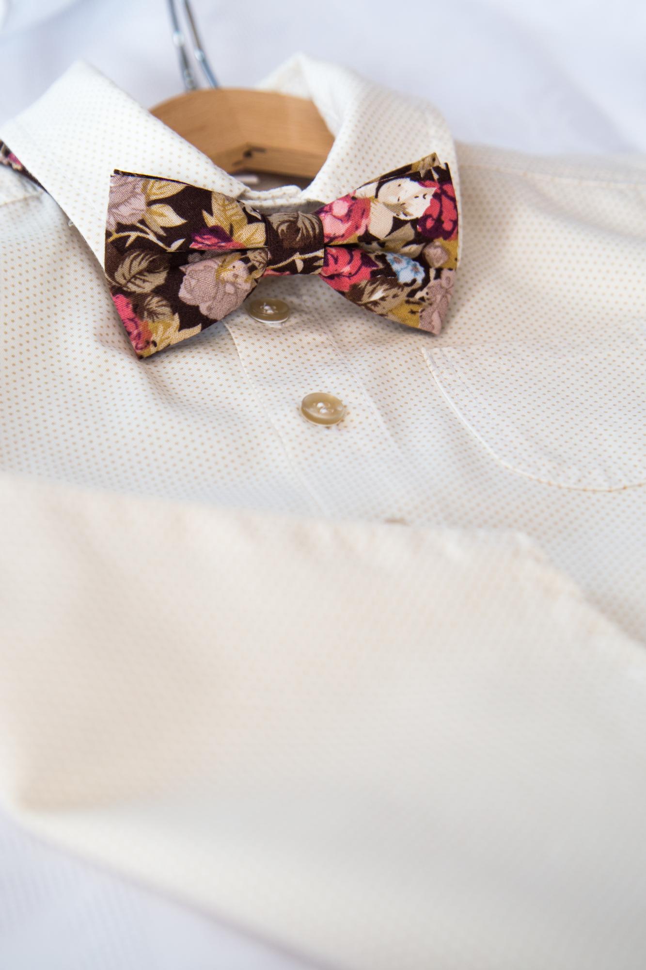 Галстук-бабочка "Цветочный принт "какао"