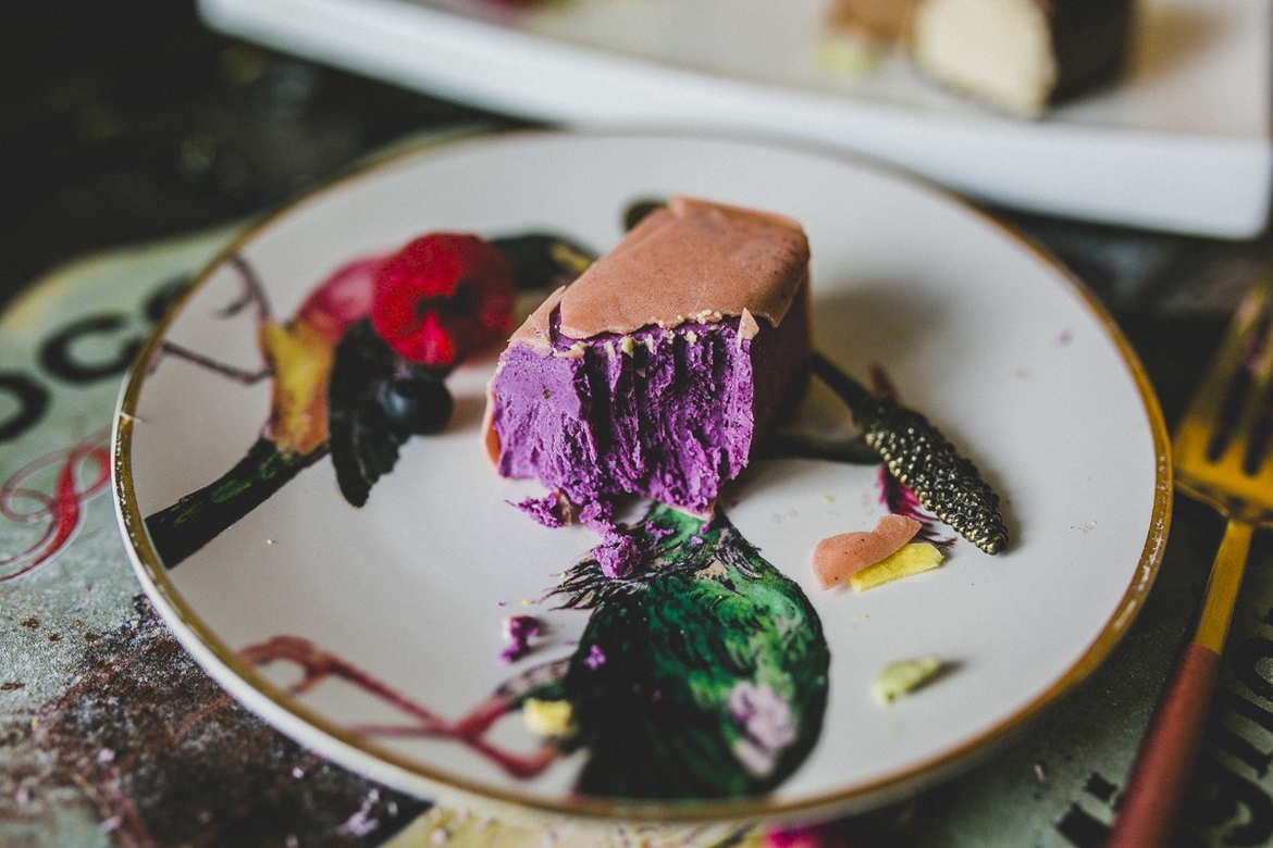 Сырок ягодный в глазури