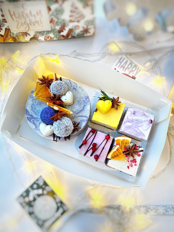 Торт + пирожные