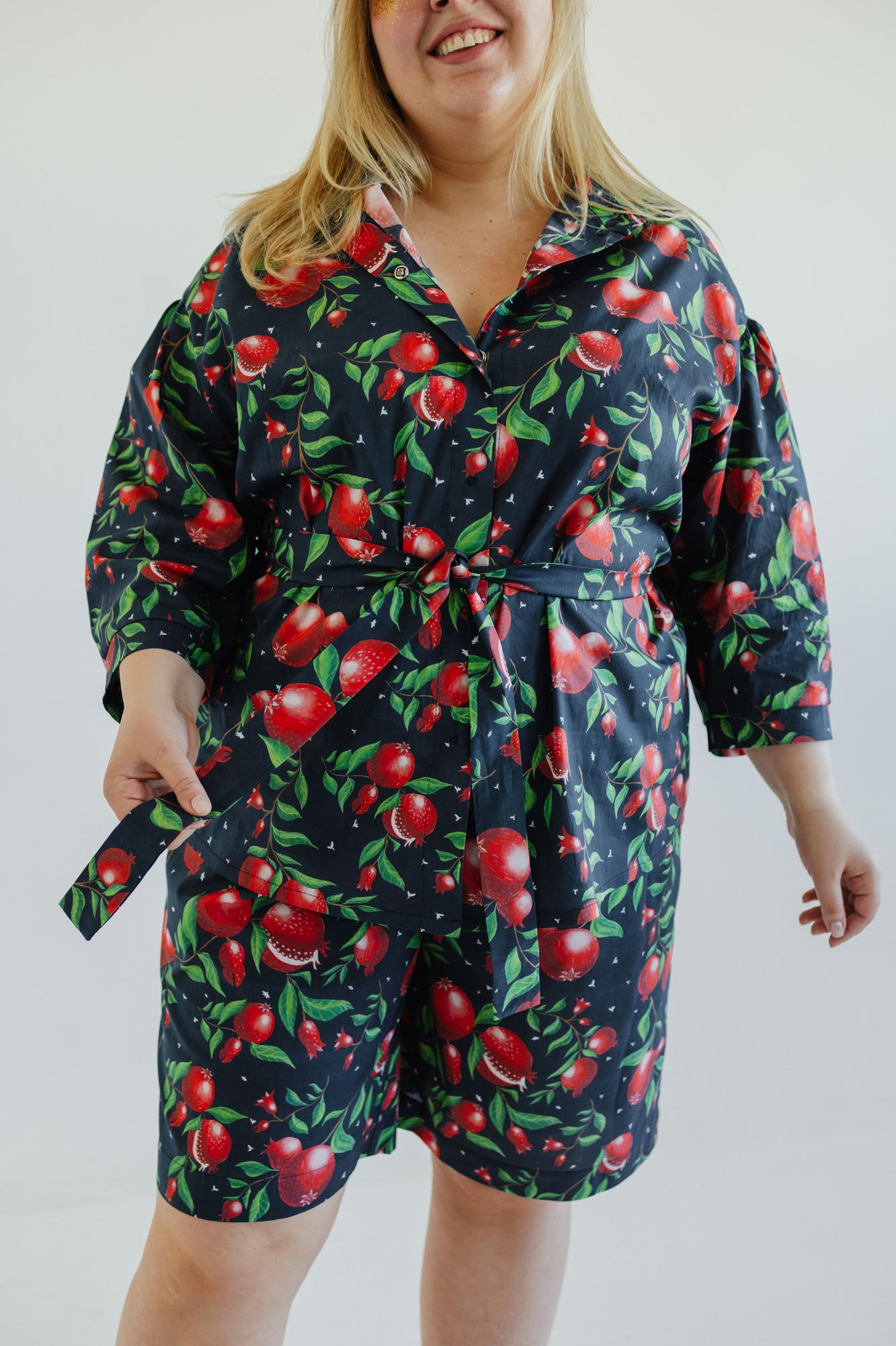 Костюм C Шортами - Принт Гранаты