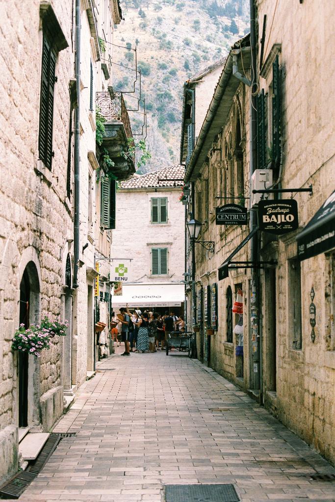 Котор, старый город, июль 2017, 20х30