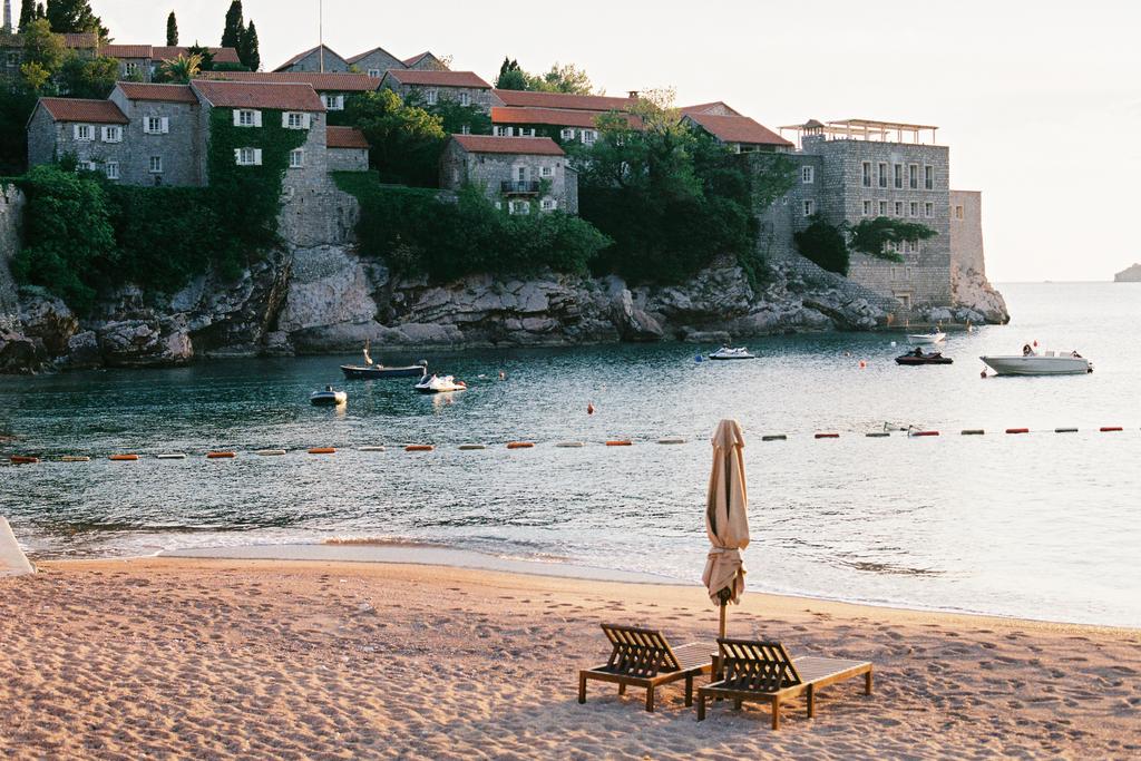 Свети Стефан, июль 2017, 20х30