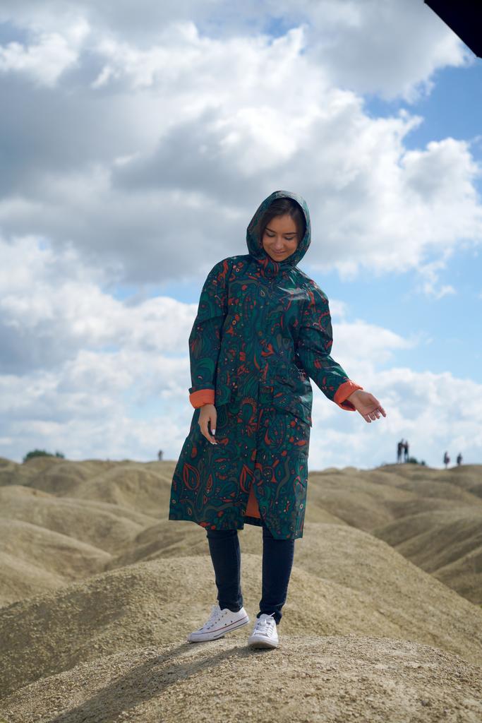 Женский плащ Изумруд 2