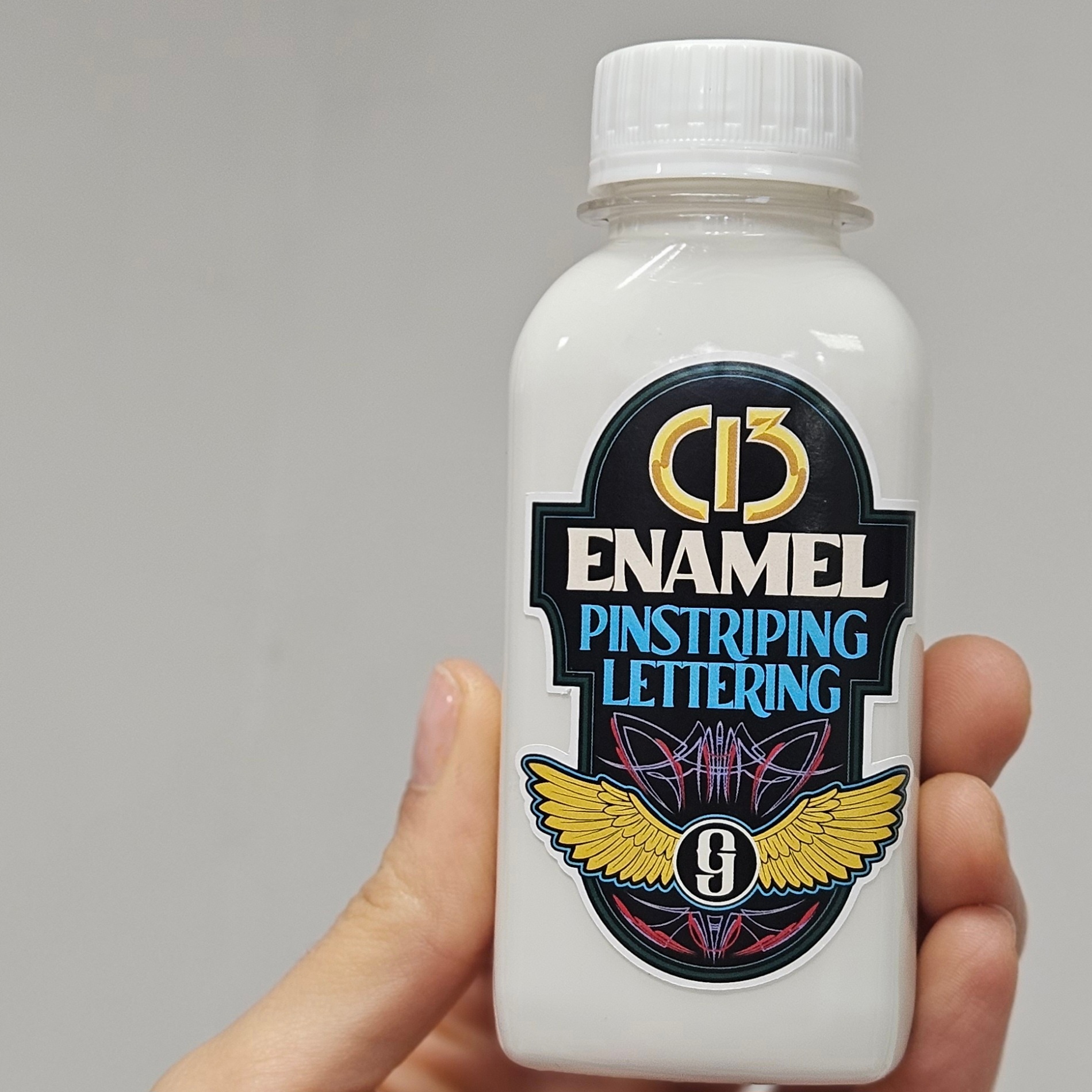 "White" С-13 Эмаль для пинстрайпинга CE-06