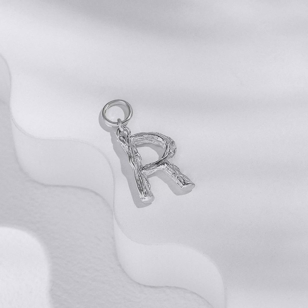 Подвеска на серьгу "R" (Ag 925)