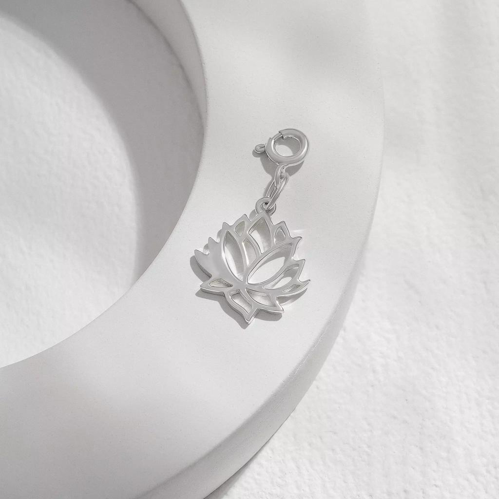 Подвеска Лотос (на карабине) (Ag 925)