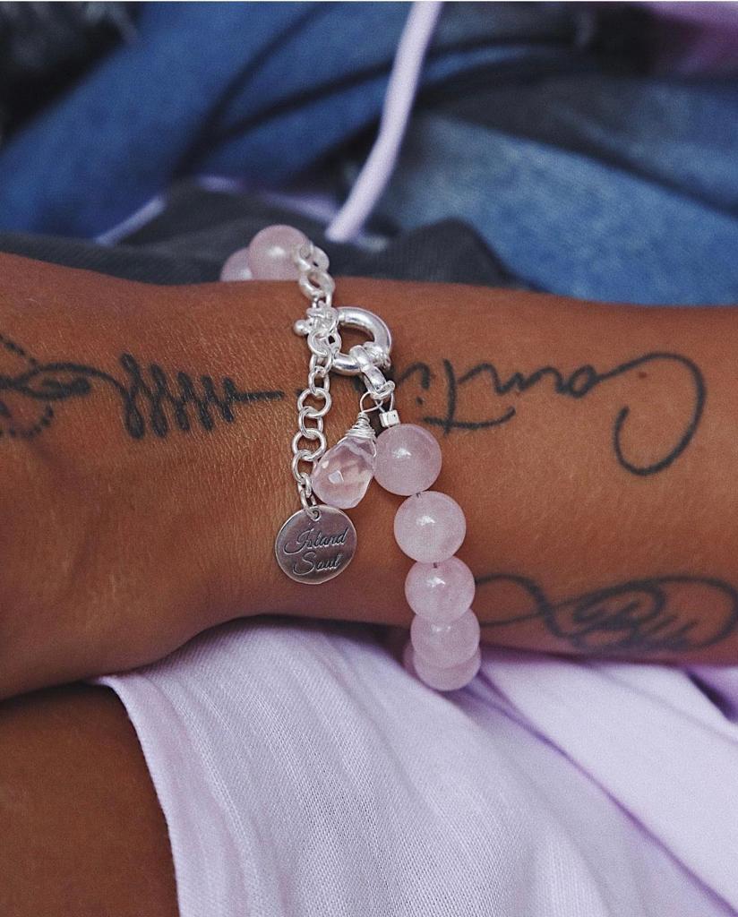 Браслет с крупными бусинами розового кварца и цирконом (Ag 925)