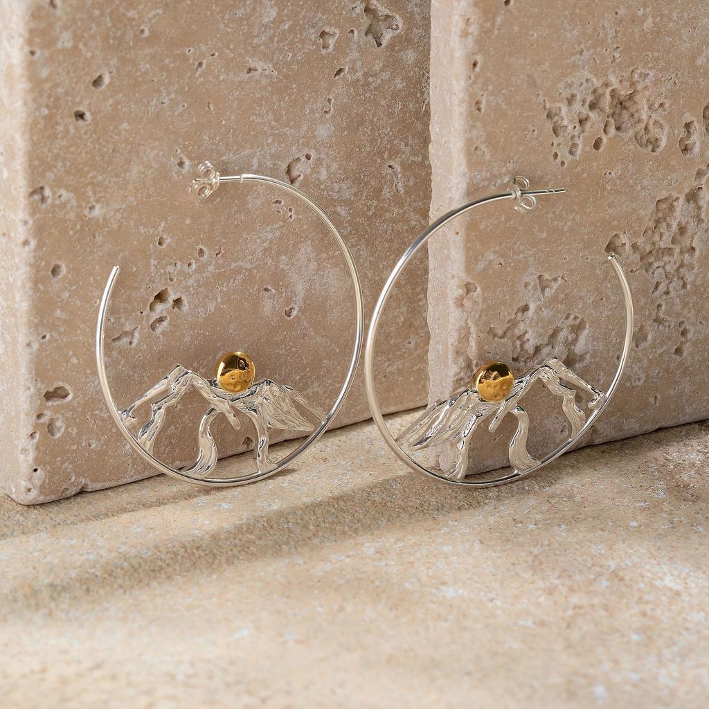 Гвоздики-кольца "Горы" с позолотой (Ag 925)