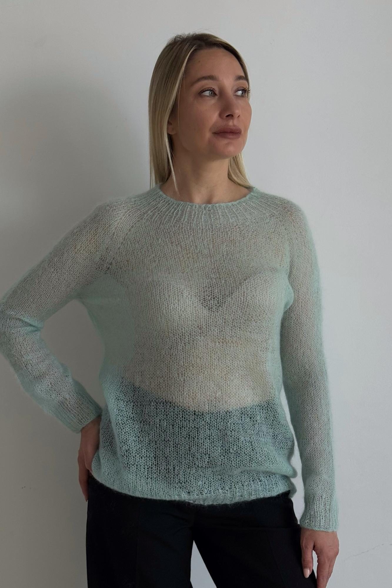 Паутинка голубая