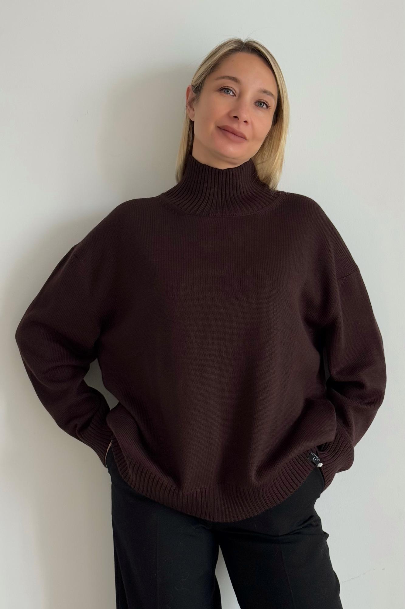 Джемпер шоколадный