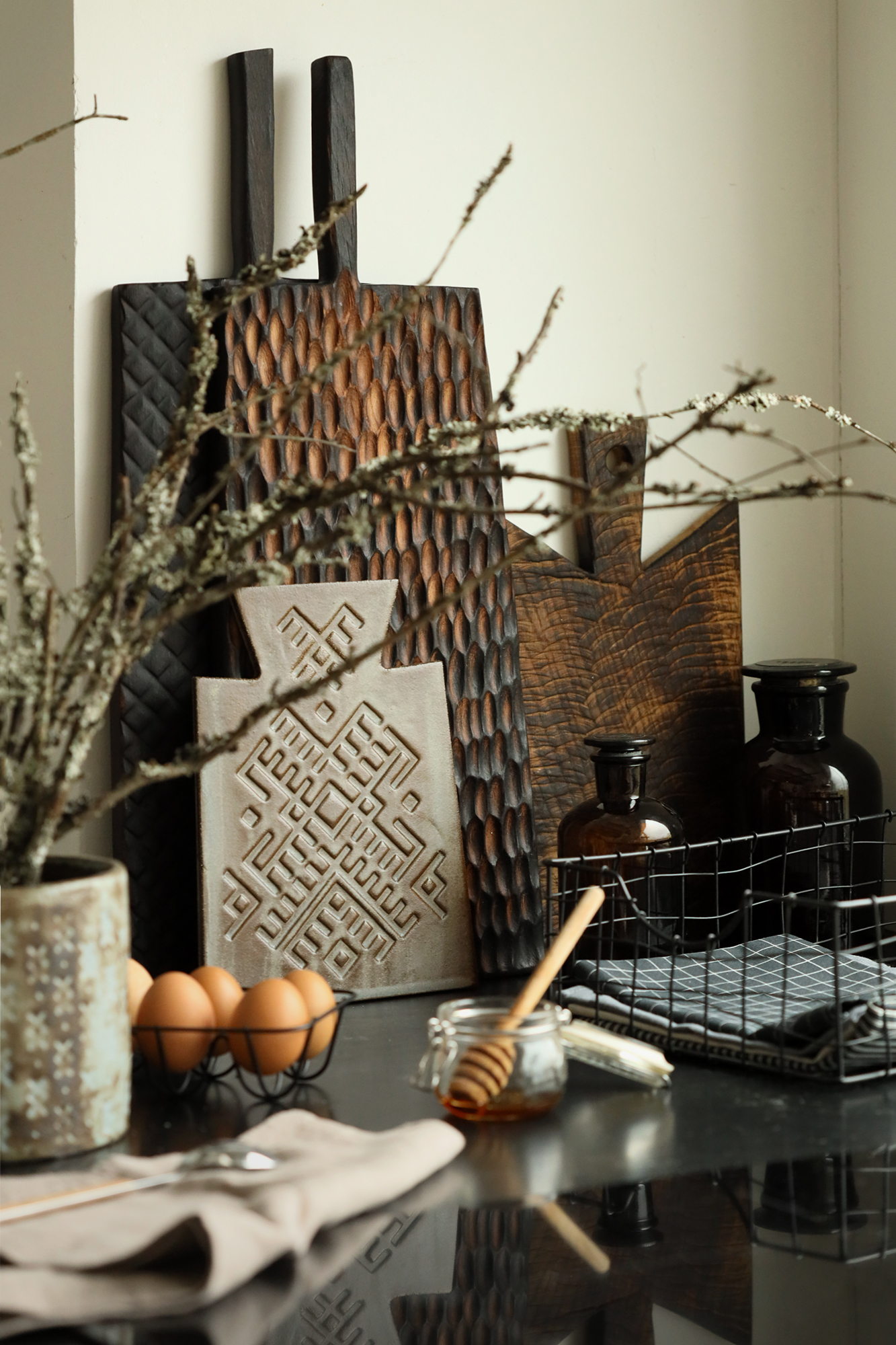 Доска для подачи "Heilung"