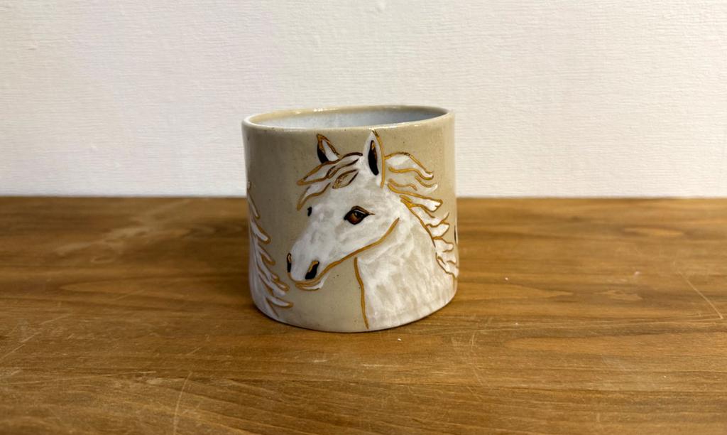 Три белых коня