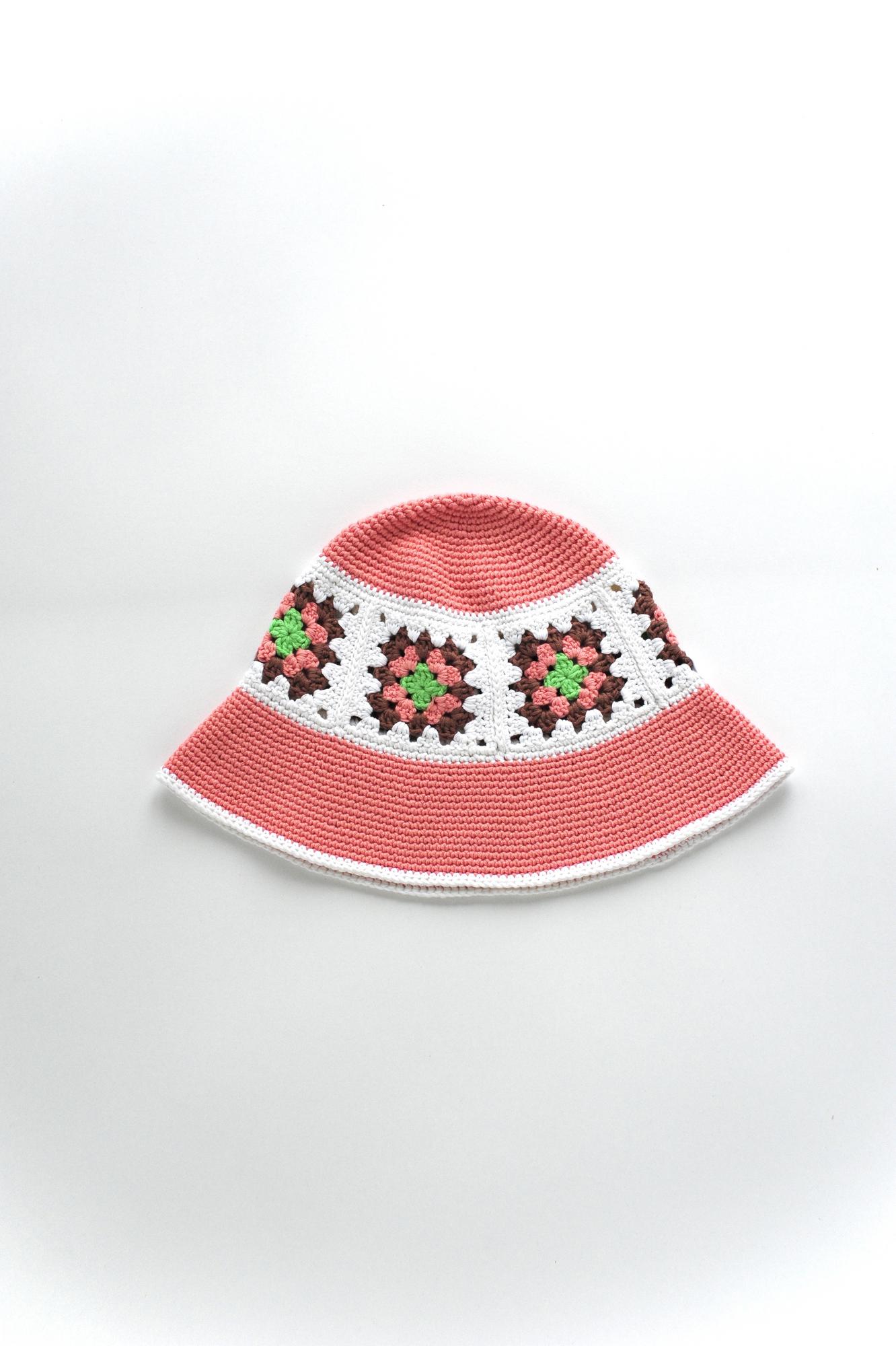 Панама кроше «Розовый квадрат»