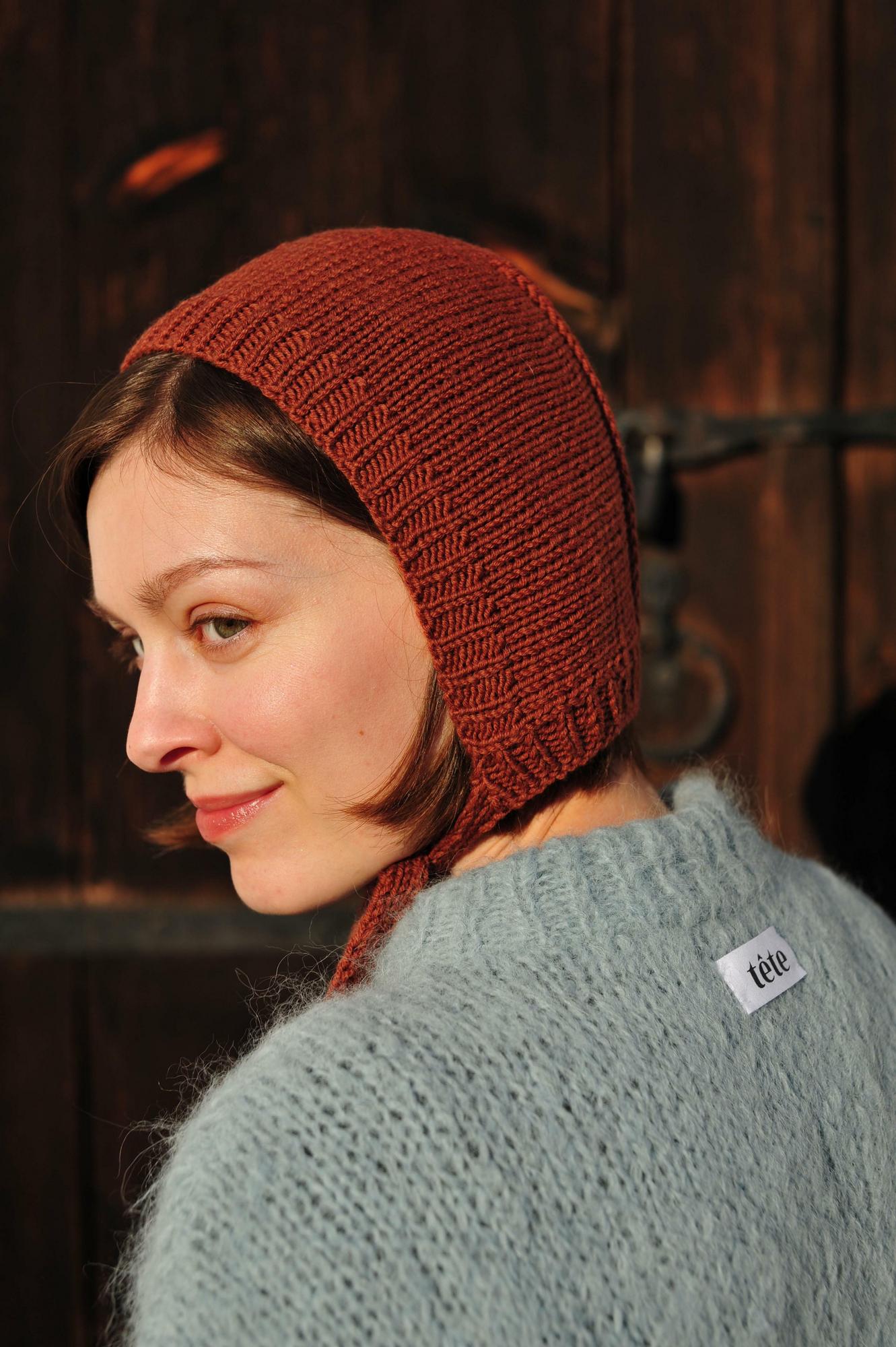 Чепчик из 100% мериносовой шерсти молочный шоколад