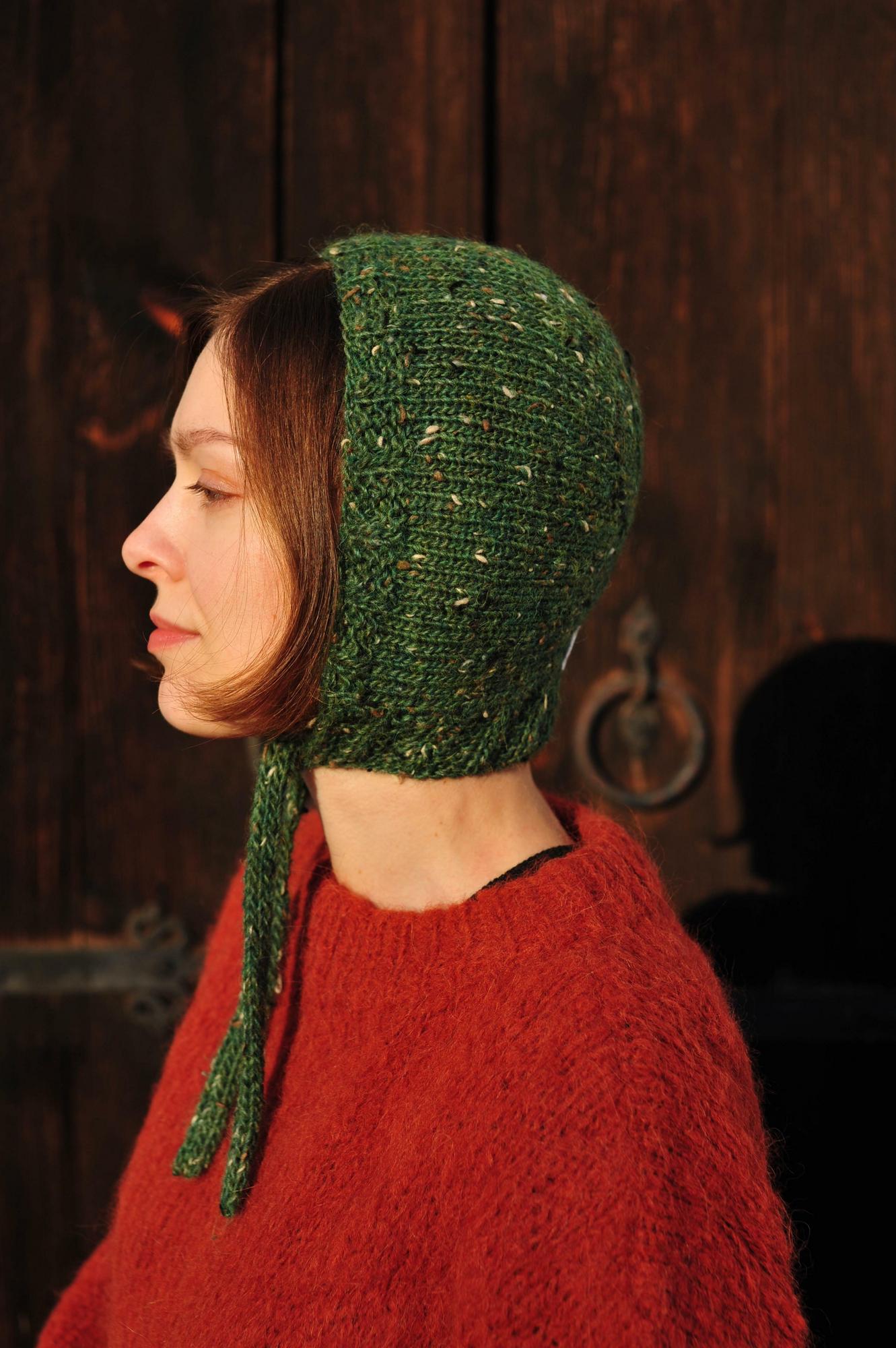 Чепчик зелёный твид