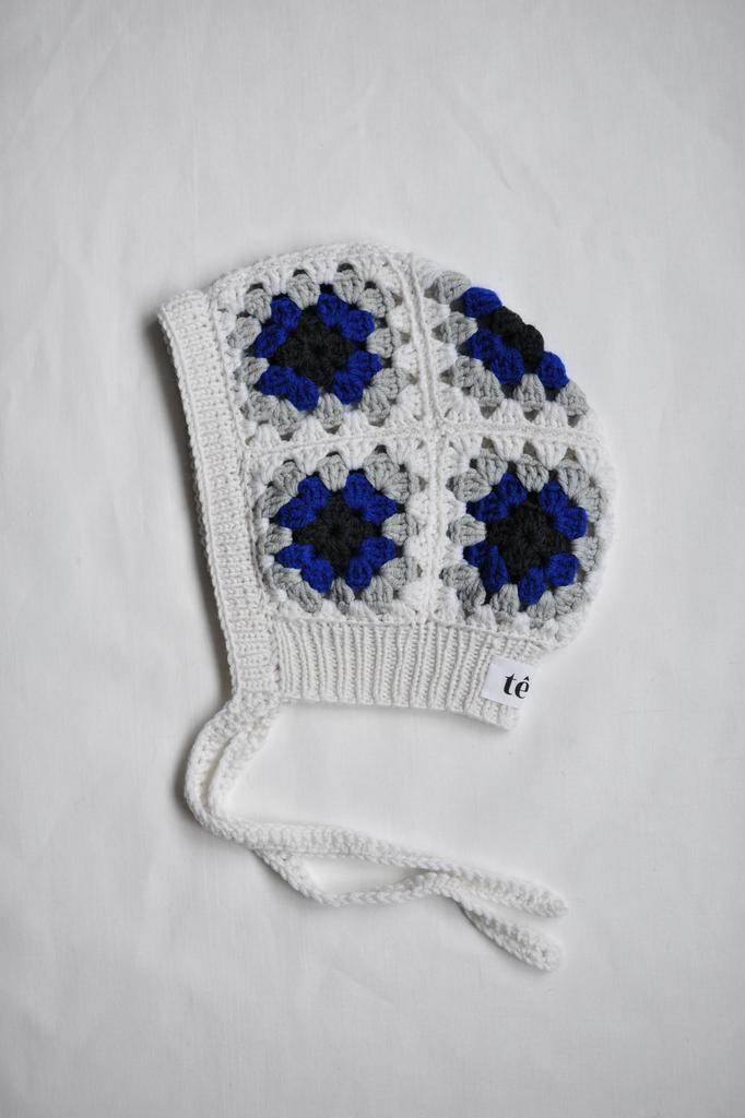 Чепчик кроше белый