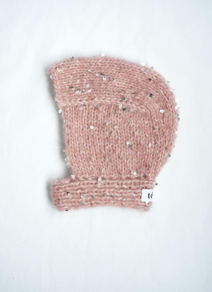 Чепчик с блёстками античная роза