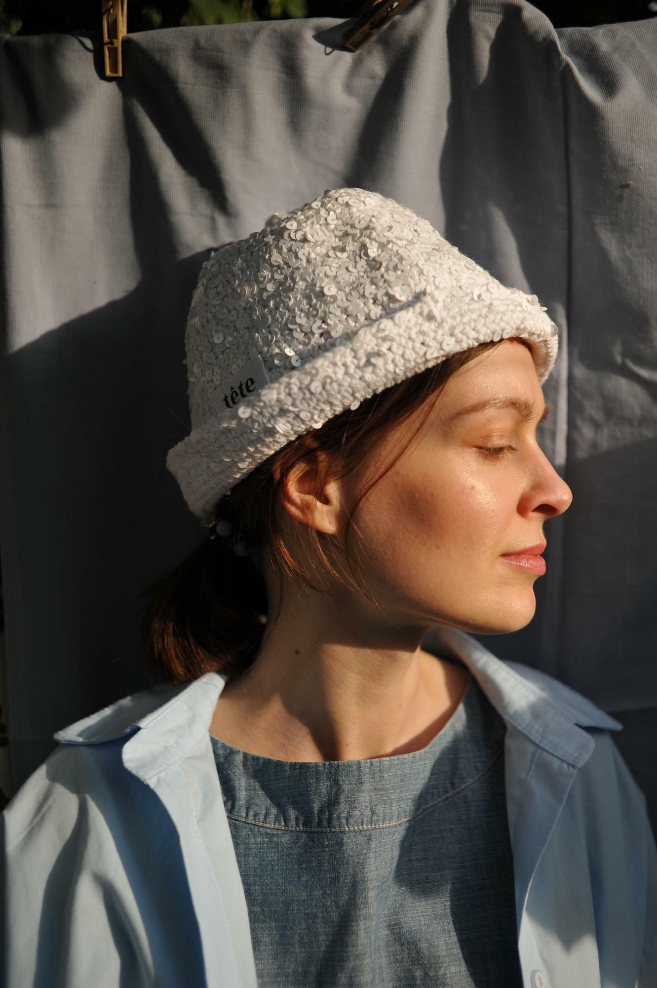 Панама с пайетками высокая белая (хлопок)