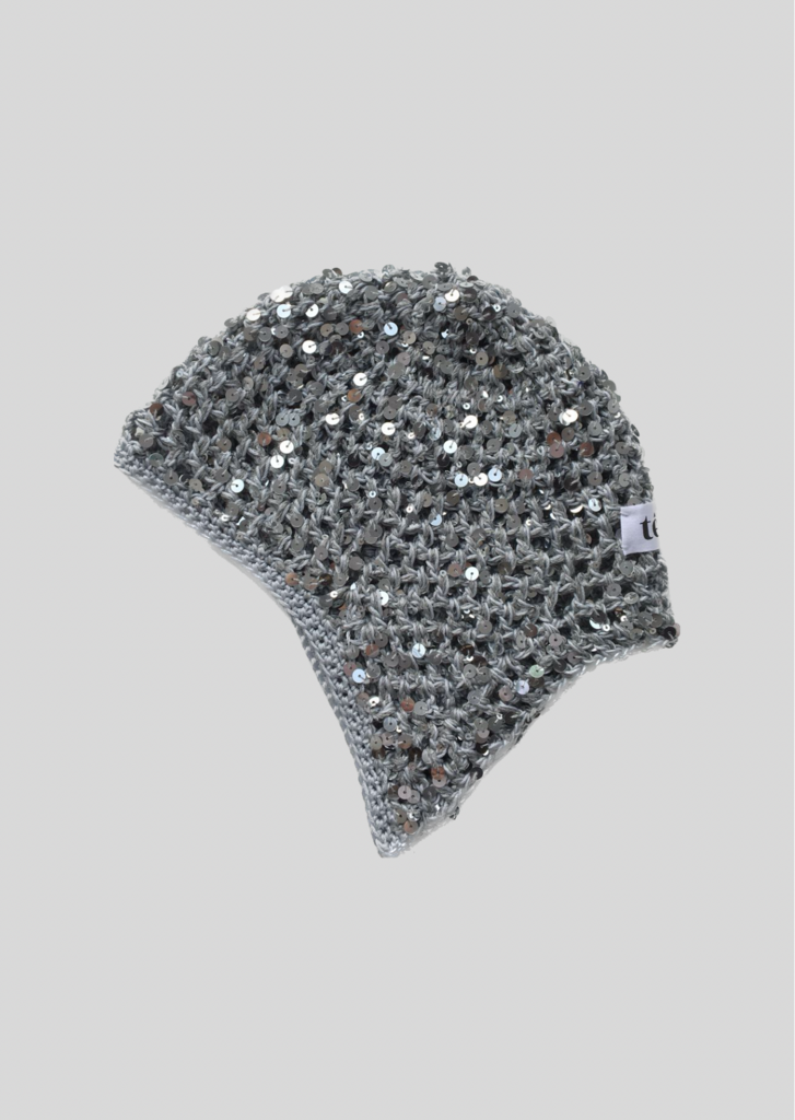 Шлем из хлопка с пайетками серый