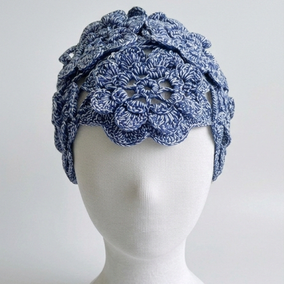 Шапочка плавательная с цветами