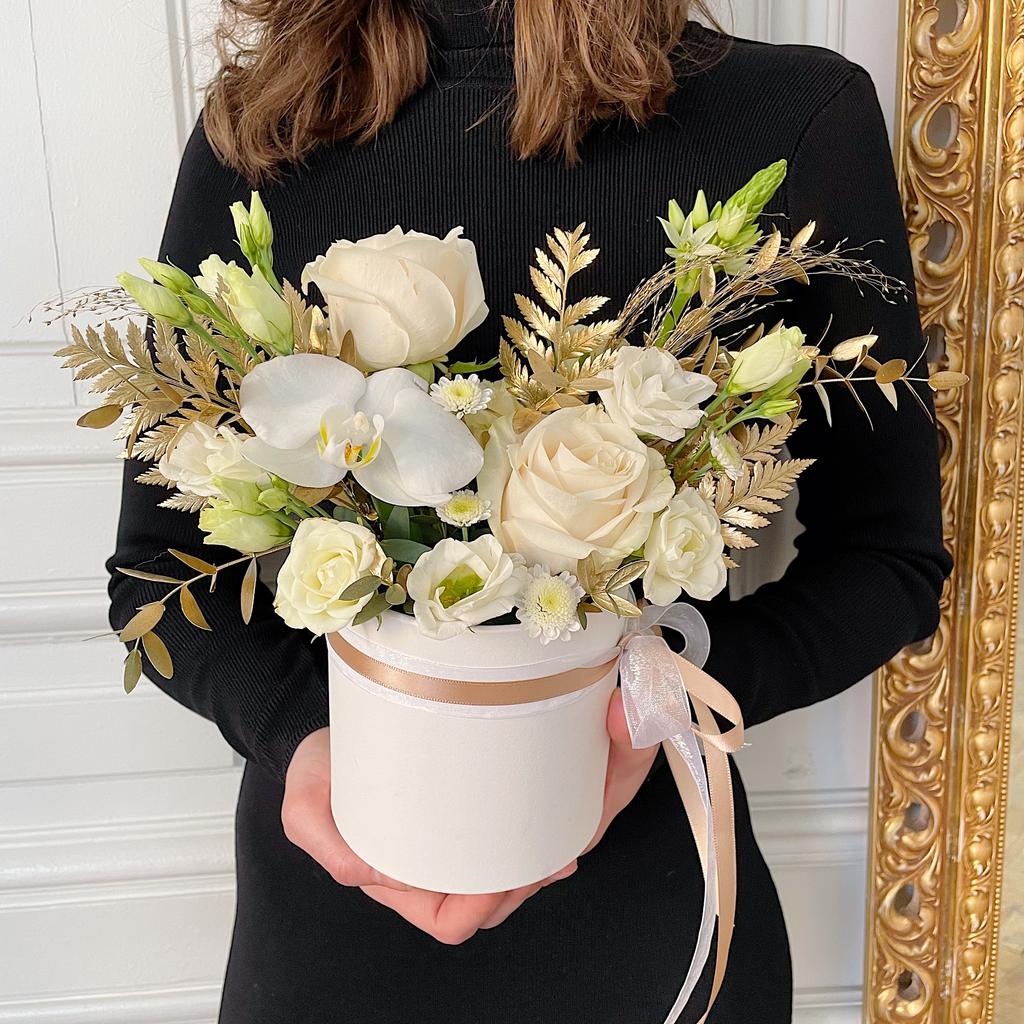 Букет в коробке "Афина"