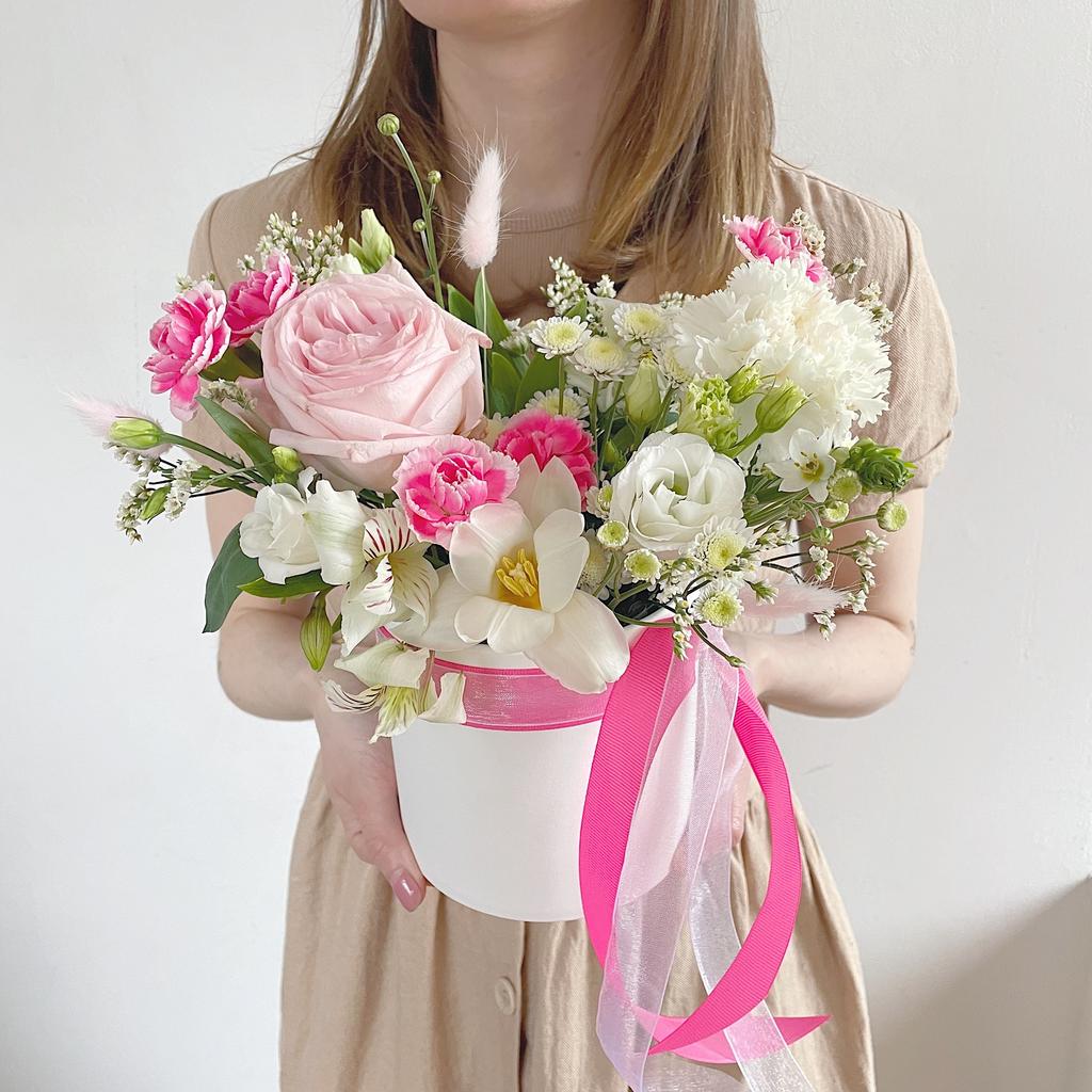 Букет в коробке "Лавли"