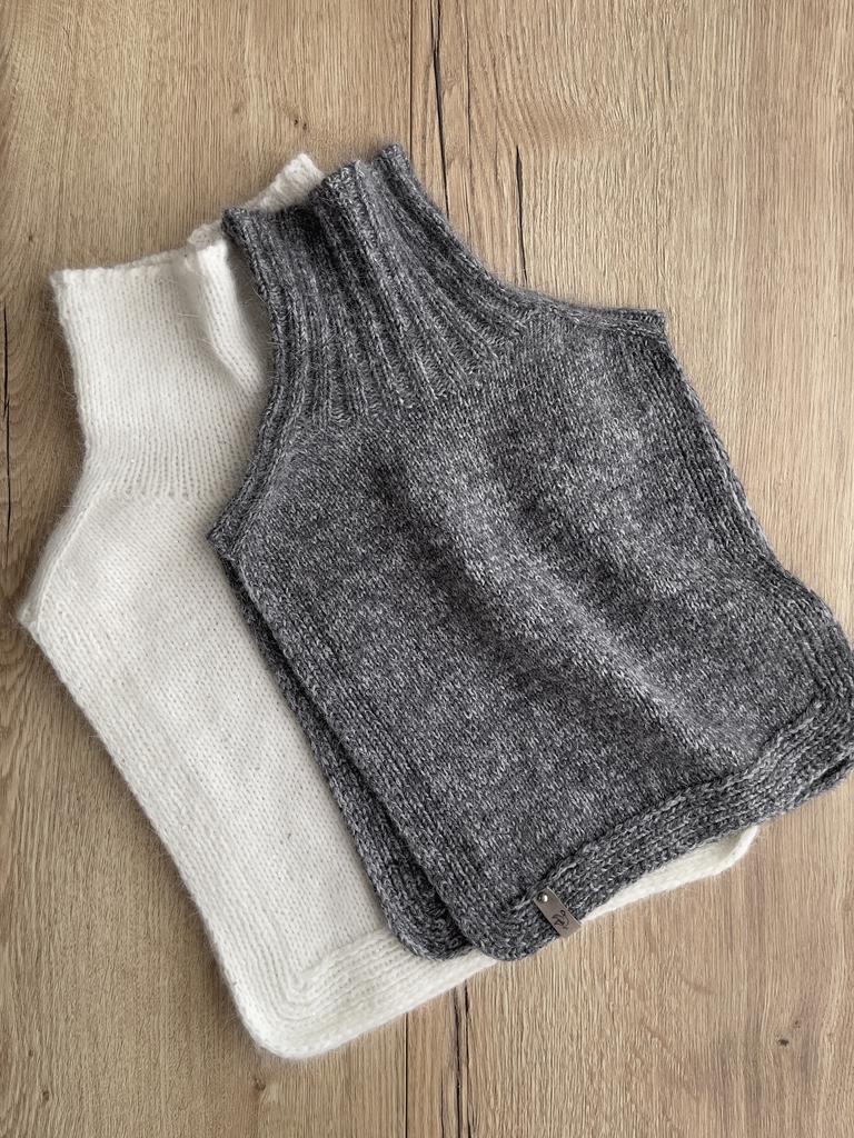 Мастер - класс по вязанию спицами Манишка SG