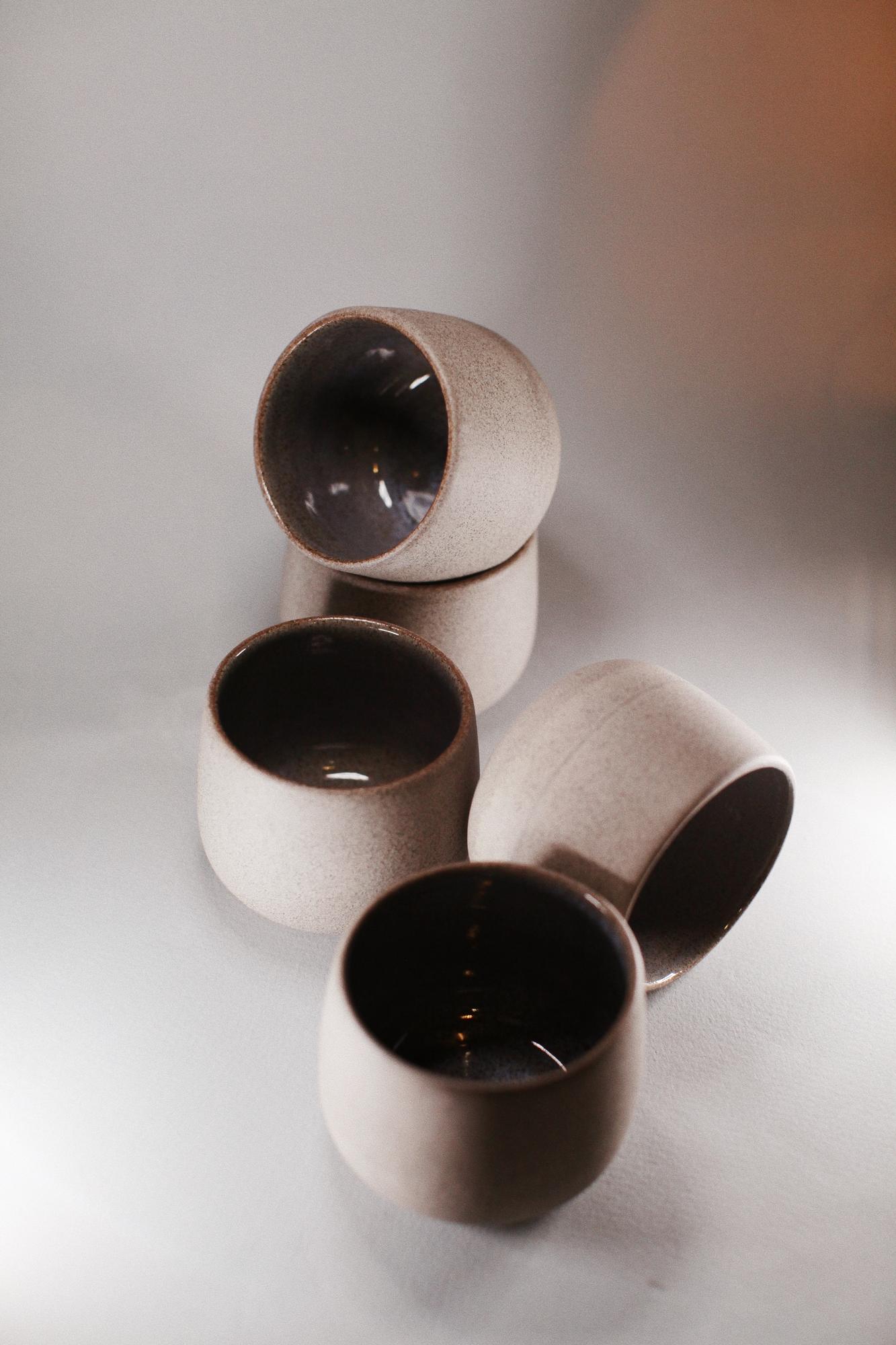 Pebbles Морской