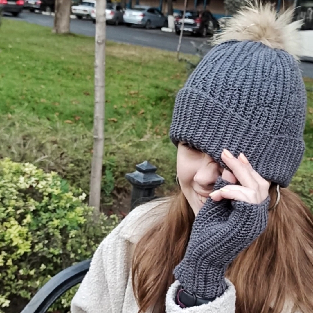 Мастер-класс по вязанию крючком  "Шапка "Цепи"