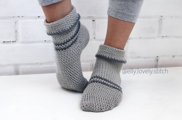 Мастер-класс по вязанию крючком " Домашние носочки"