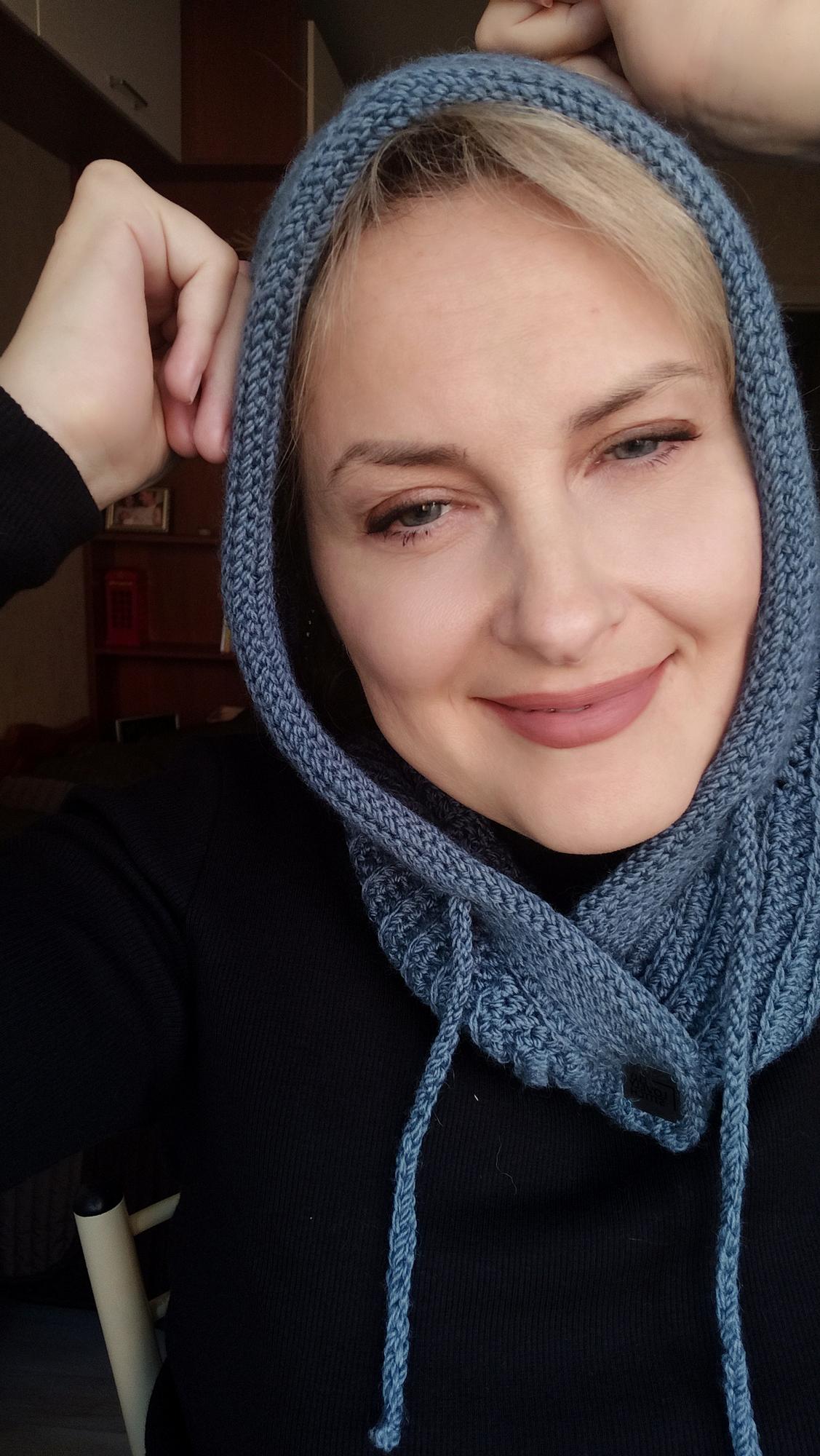 Вязаный капюшон