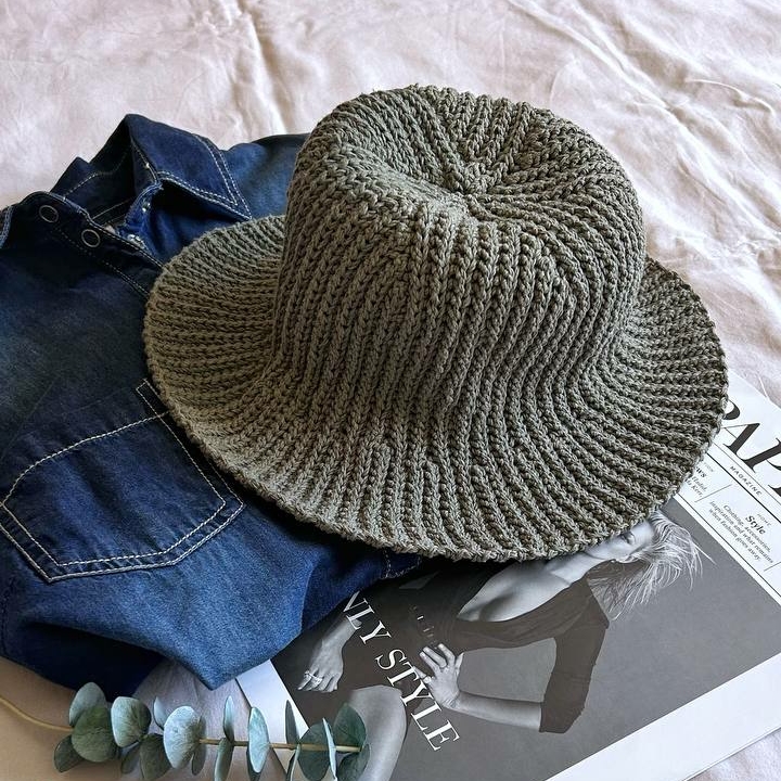 вязаная панама