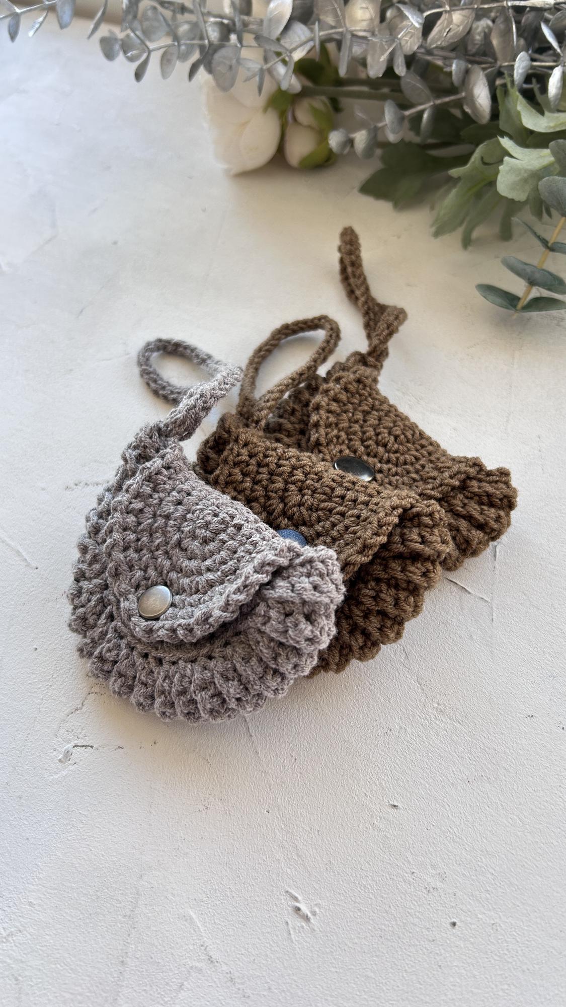 Мастер-класс по вязанию крючком "Обвес на сумку/ чехол для наушников"