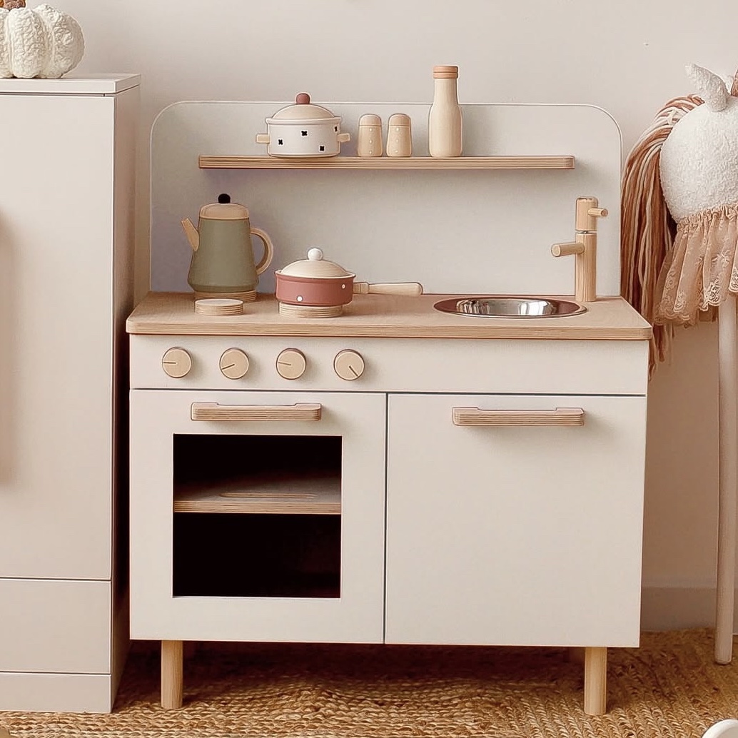 Кухня двухдверная: 8 цветов на выбор