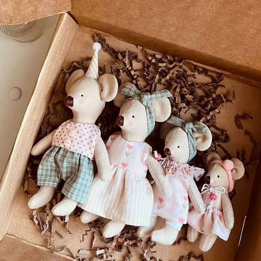 Семья мышек “Olive”